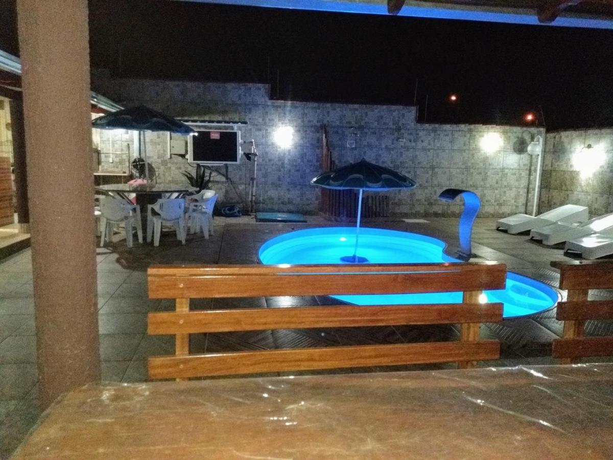 Sobrado Frente P/Lago Com Piscina Aquecida Caldas Novas Eksteriør bilde